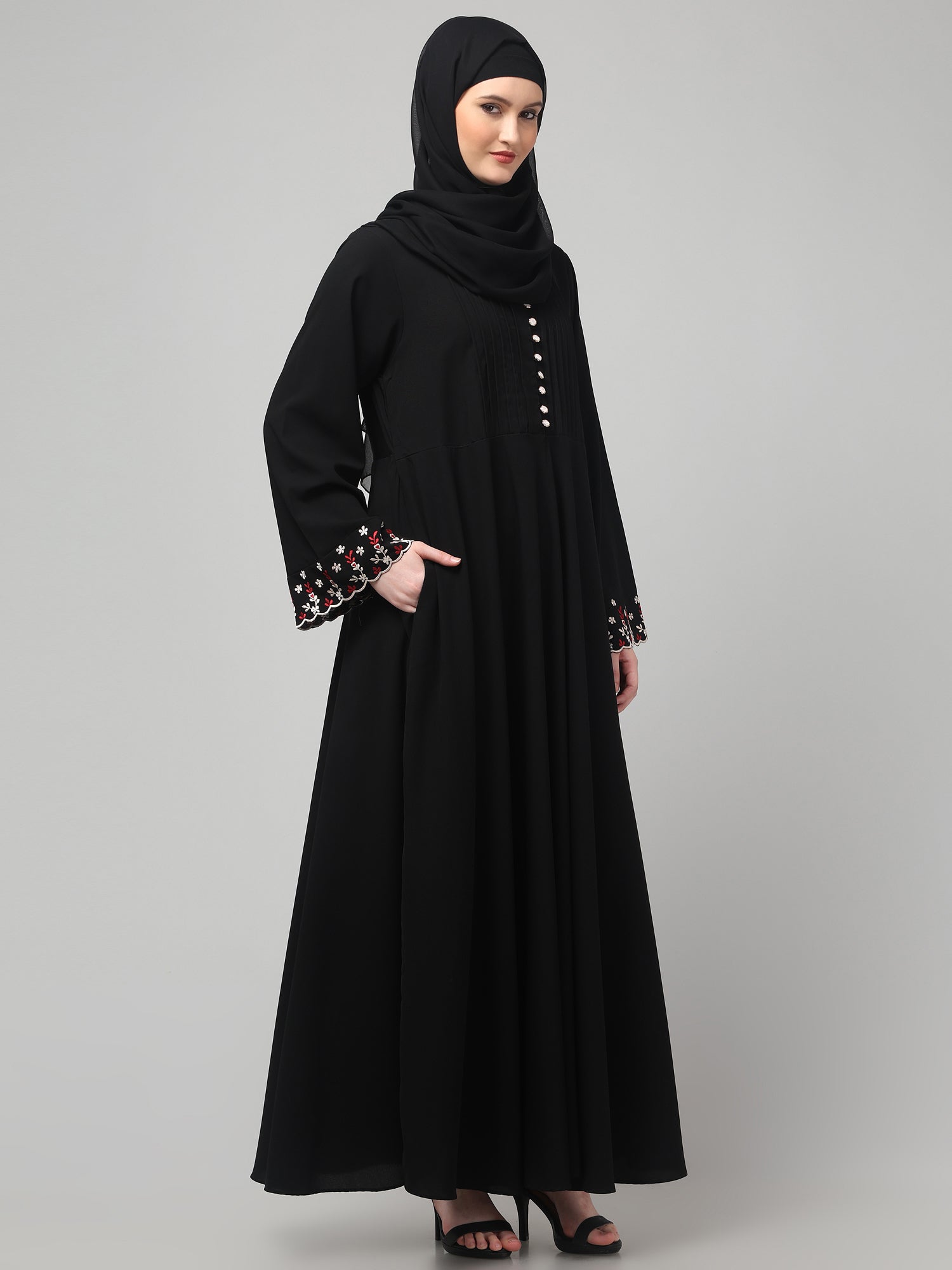 Black Solid Abaya with Round Neck & Embroidered Detailing