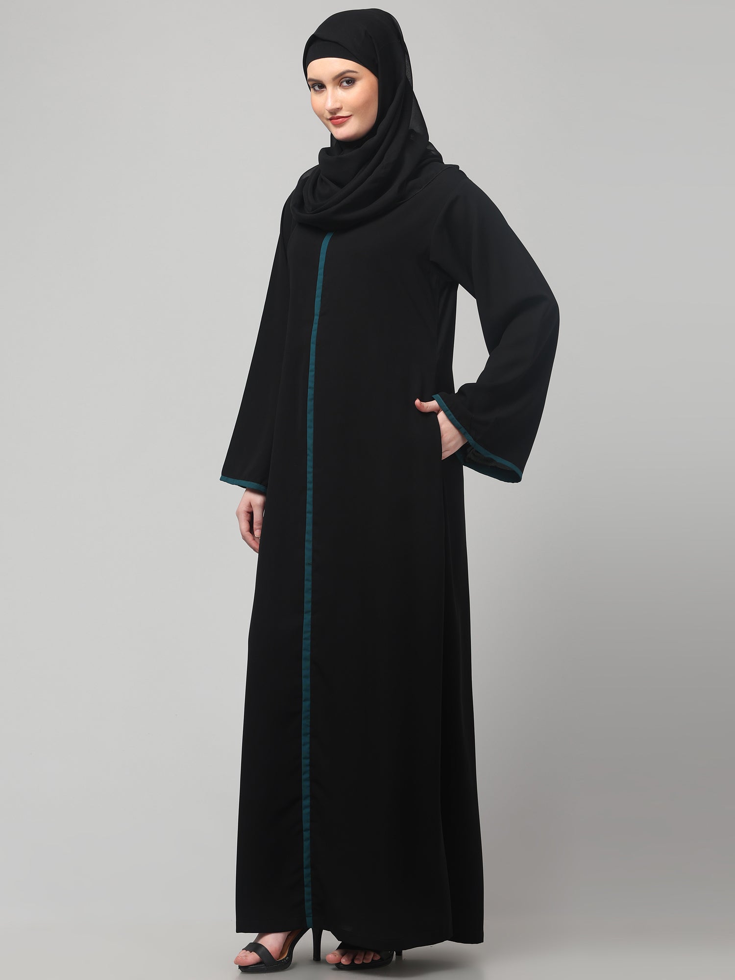 Black Abaya Burqa with Contrast Piping