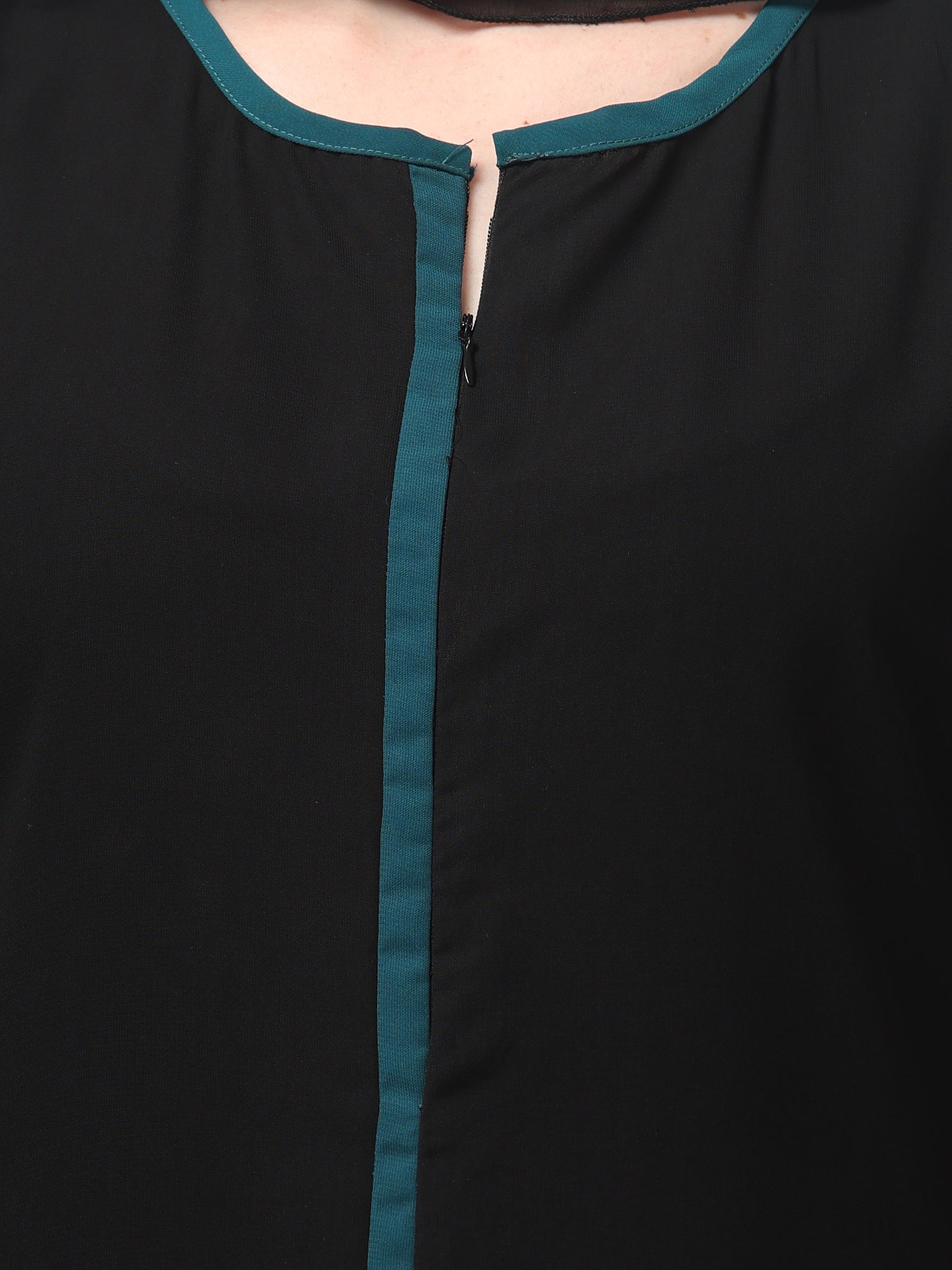 Black Abaya Burqa with Contrast Piping