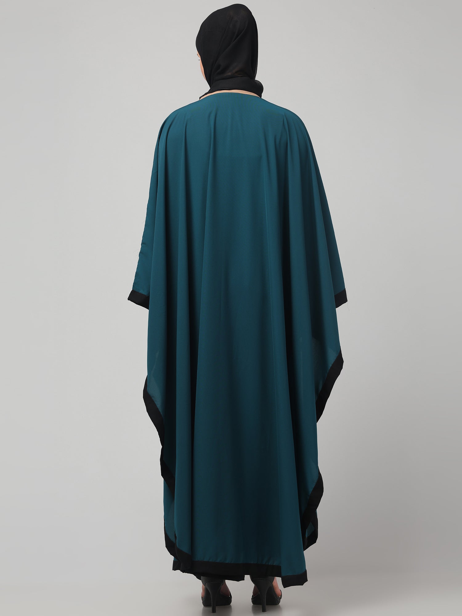 Elegant Bottle Green Kaftan Abaya with Contrast Border
