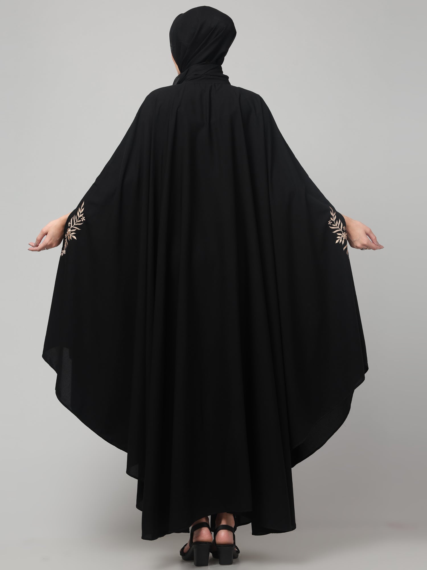 Free Size Irani Kaftan Abaya with Embroidery