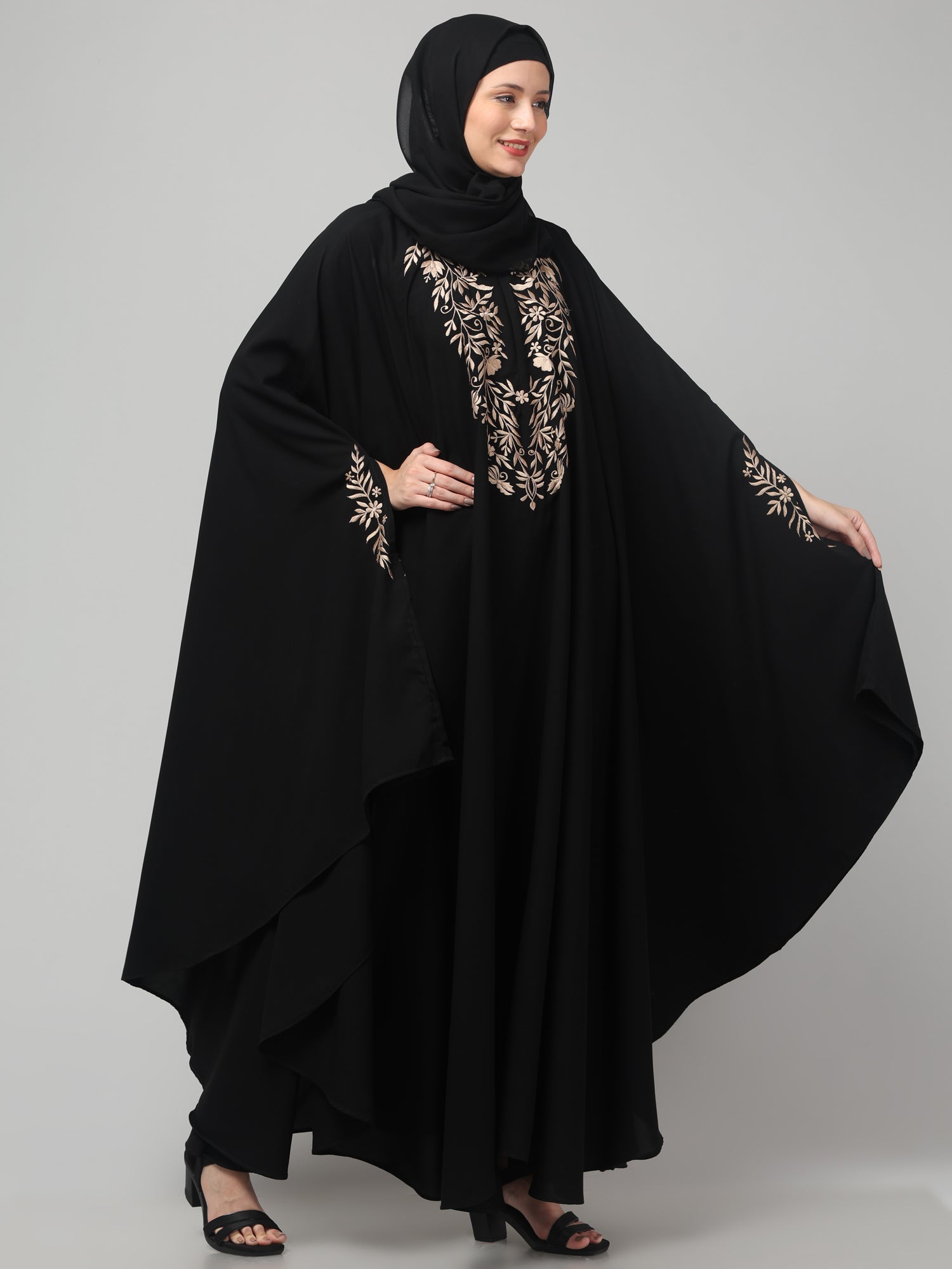 Free Size Irani Kaftan Abaya with Embroidery